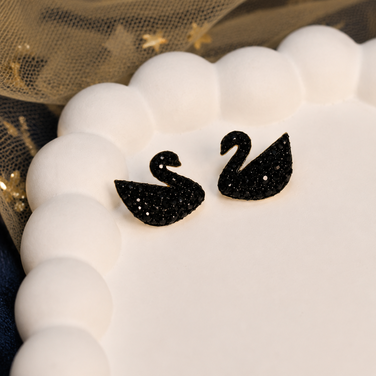 Black Swan Jewellery Set