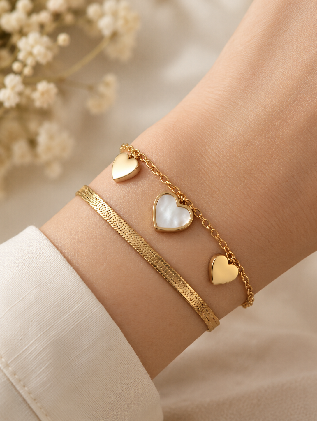 Elegant Gold Heart Charm Bracelet Set for Women