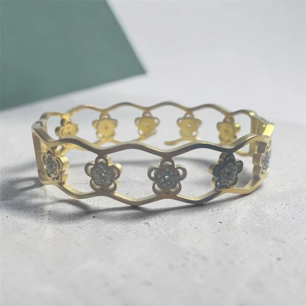 Flower Design Cuff Bangle