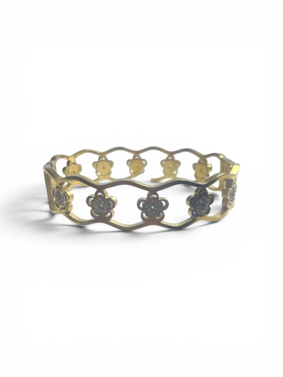 Flower Design Cuff Bangle