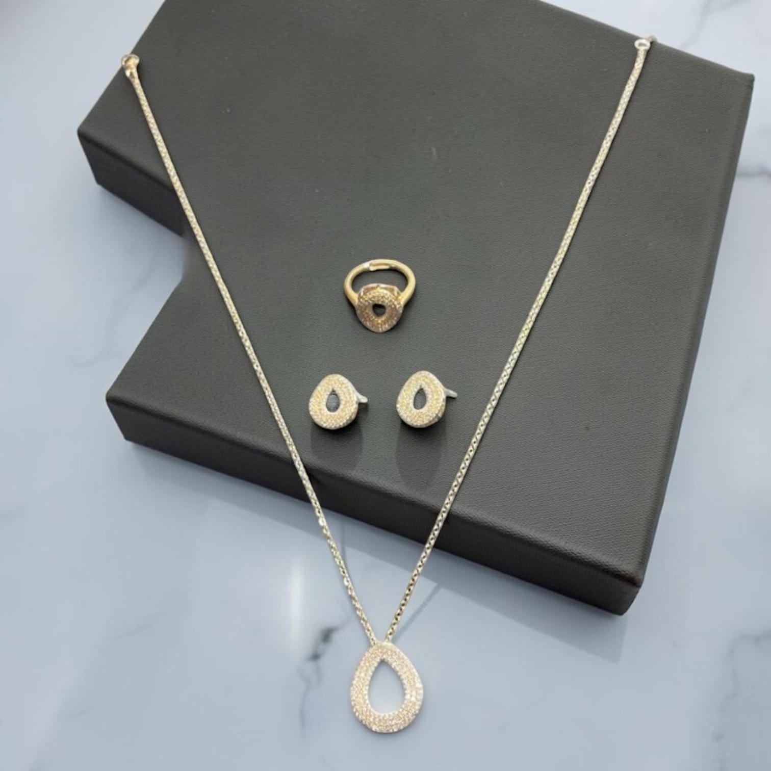 Pave Teardrop Jewellery Set
