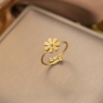 Gold Flower Cluster Wrap Ring