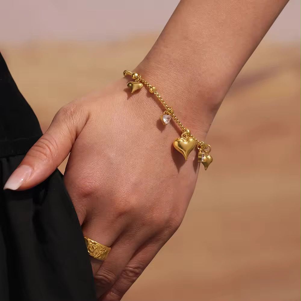 Falling Hearts Bracelet