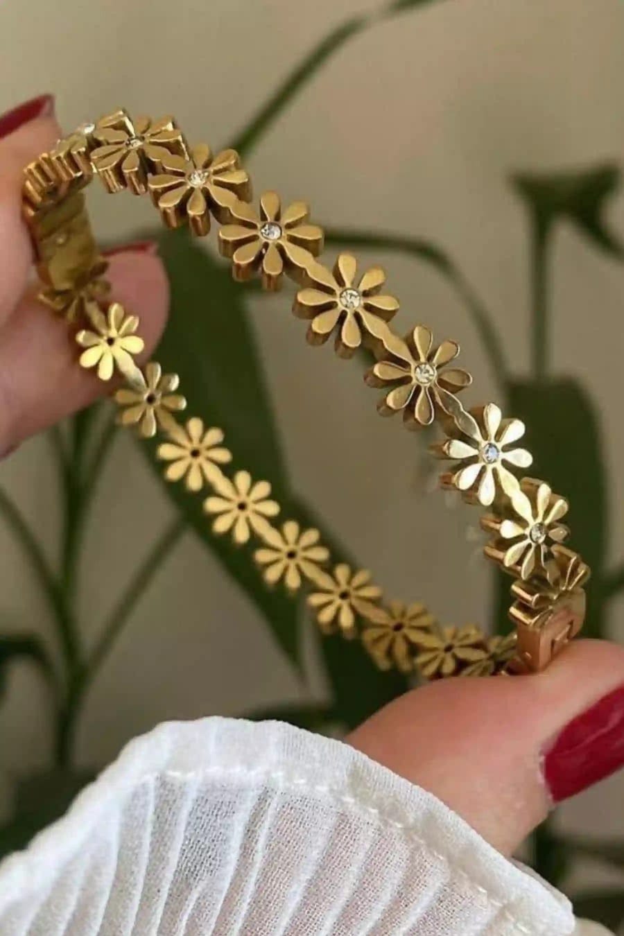 Golden Daisy Bracelet