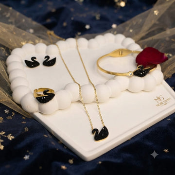 Black Swan Jewellery Set