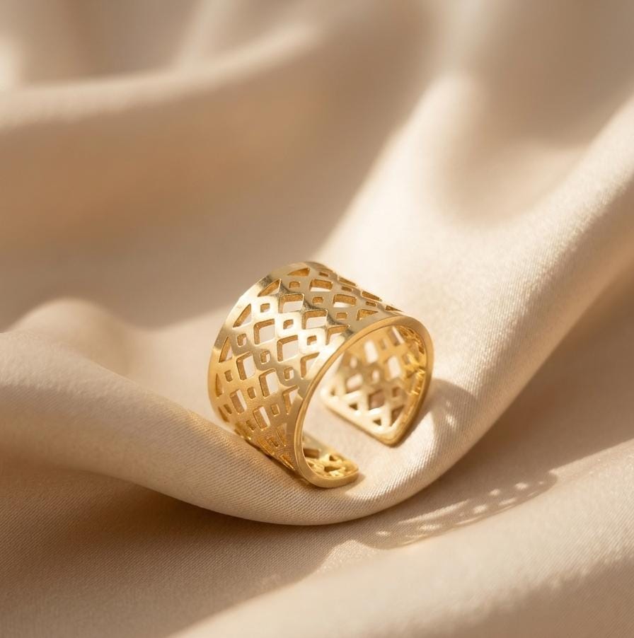 Gold Cutwork Lattice Ring