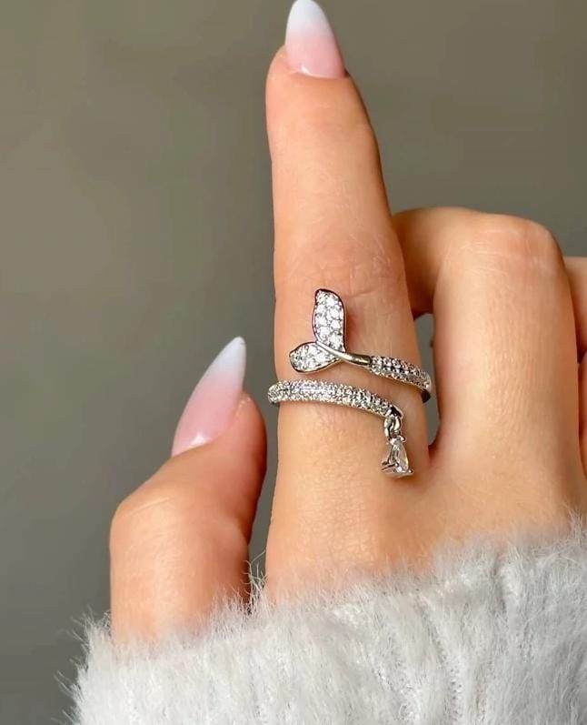 Adjustable Leaf Wrap Ring for Women | Zircon Studded Open Ring with Teardrop Charm