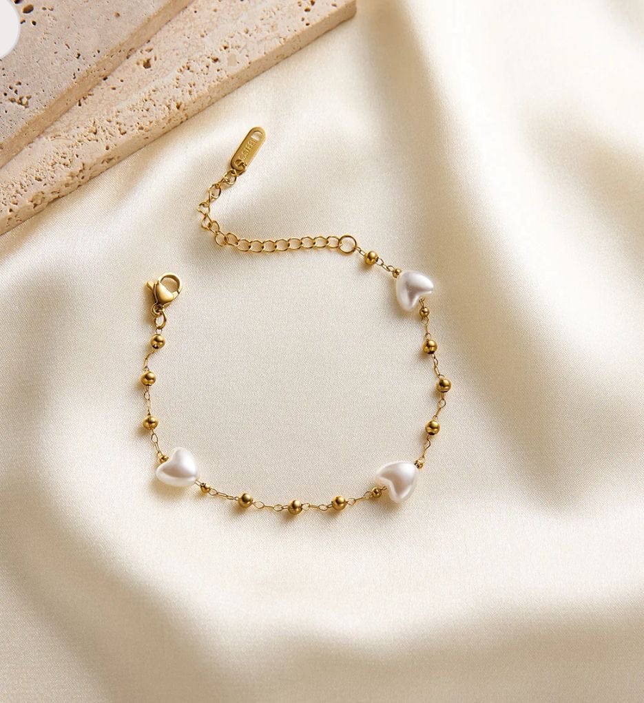 Pearl Heart Charm Bracelet