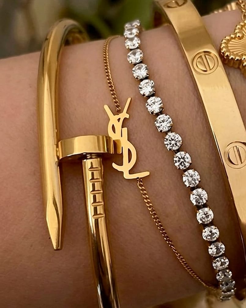 Luxe Gold Bangle Stack Set - 5 Piece
